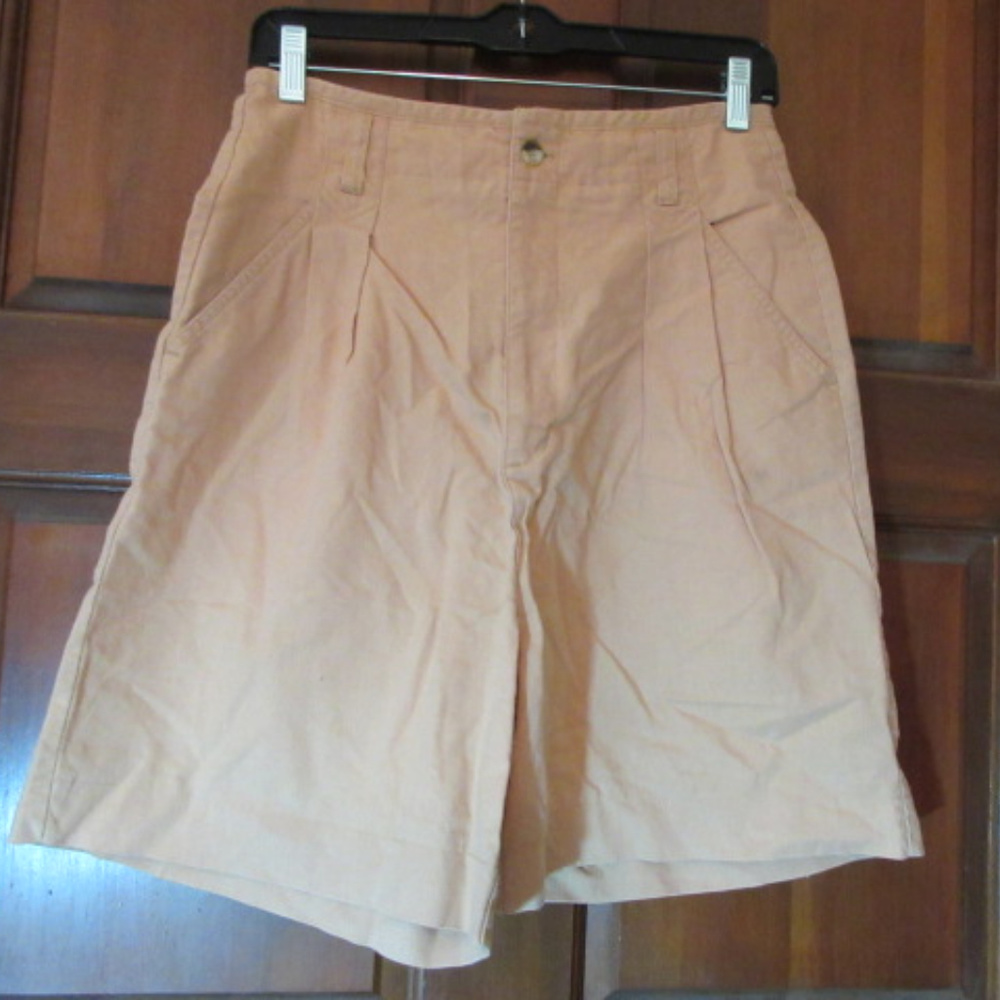SEPARATE ISSUE RAMIE/COTTON TAN SHORTS Size 11/12